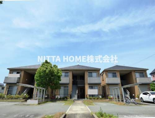 メゾンアークＢの外観|宅配ＢＯＸ付きで荷物の受け取りに便利です◎