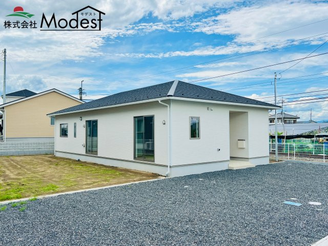 前橋市吉井町の外観|年中無休で平日の仕事終わり夜２０時まで受付可能です。
事前のご予約がオススメです。お気軽にお問い合わせください。