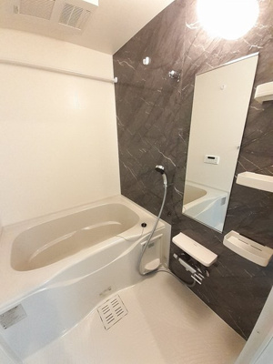 【浴室】 | ラヴィ・コンフォール | 追い焚き、浴室乾燥機完備