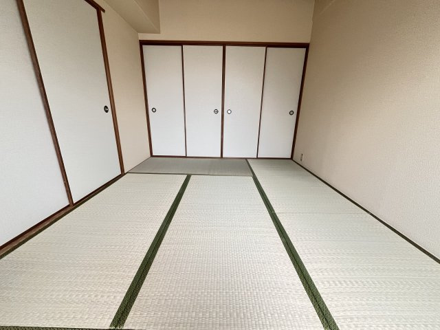 カルムハイツ千代田の和室