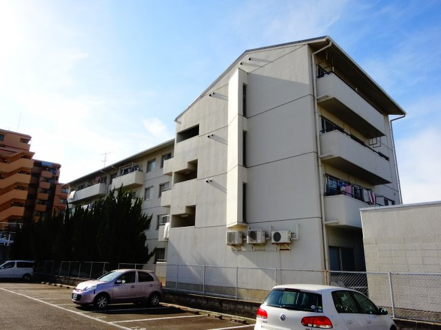 カルムハイツ千代田の外観