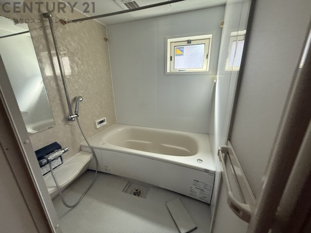 浴室乾燥機付きで便利です！
