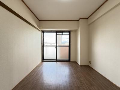 【洋室】 | シャトーレイクルイーズ