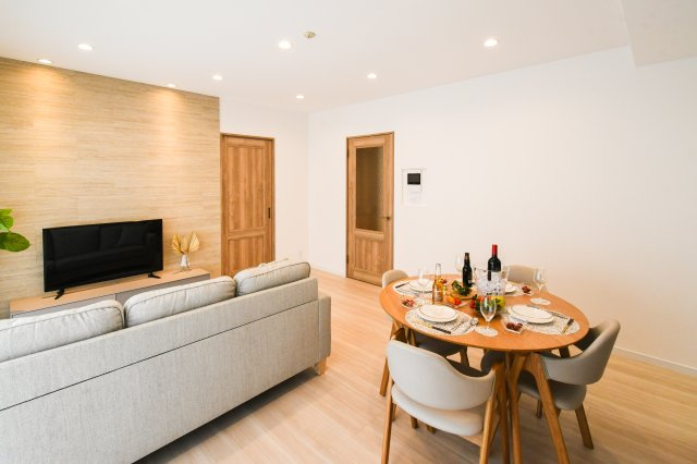 【居間・リビング】の画像