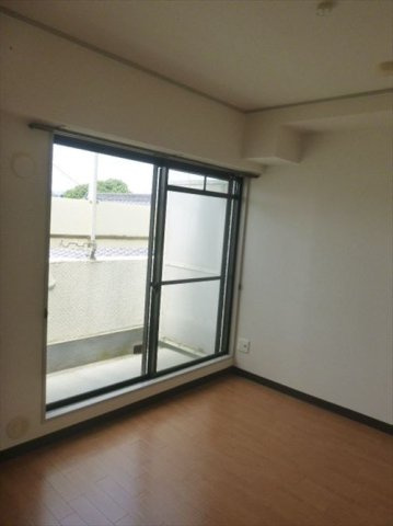 スクエアメゾン姫路城前のその他