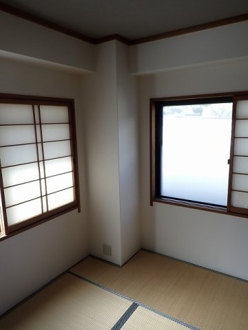 スクエアメゾン姫路城前の和室