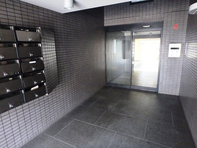 Ｒequie智恵光院のエントランス