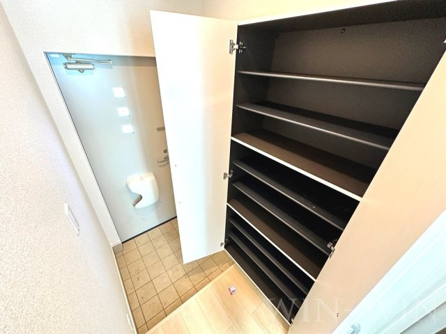 MTIハイツ Ⅳの玄関
