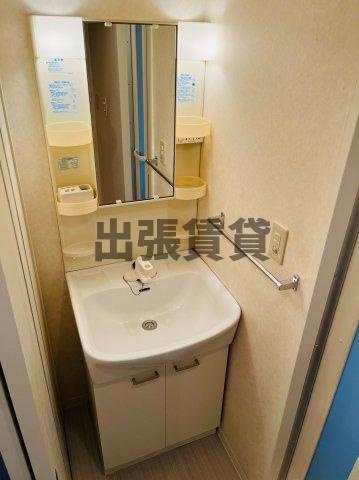 仲介手数料０円！！シーズンコート六番町の洗面所