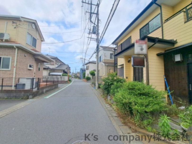 ◎高座郡寒川町小動　中古戸建の前面道路含む現地写真|前面道路の様子です◇