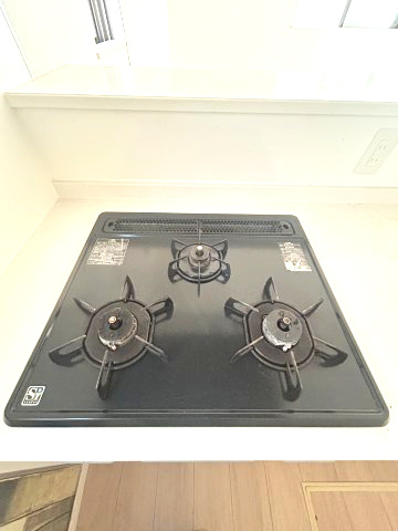 川口市里　中古戸建のキッチン