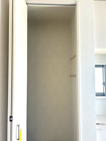 川口市里　中古戸建の収納