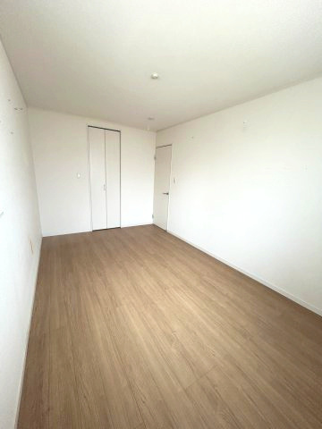 川口市里　中古戸建の洋室