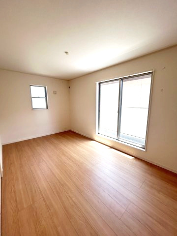 川口市里　中古戸建の洋室