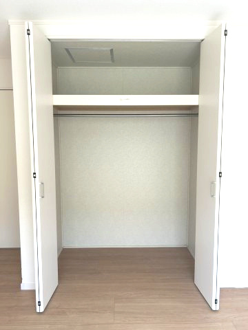 川口市里　中古戸建の収納