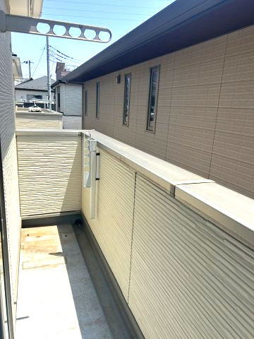川口市里　中古戸建のバルコニー