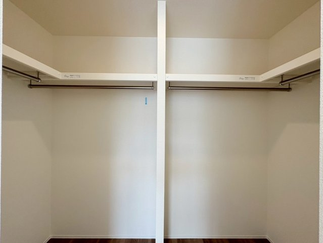 リーブルガーデン　江南市宮後町西屋敷（古知野東小学校前）　全3区画分譲の収納|ウォークインクローゼット