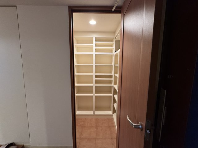 グランドメゾン万博公園南の収納