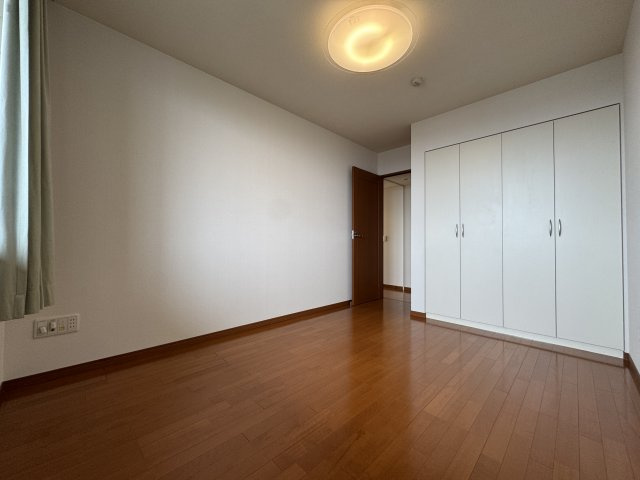 グランドメゾン万博公園南の居間・リビング