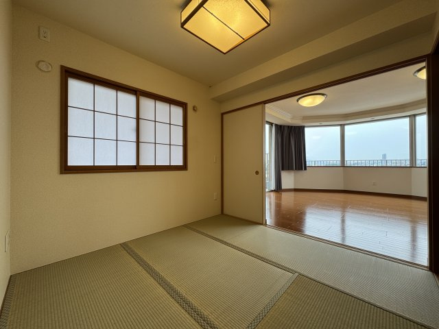 グランドメゾン万博公園南の寝室