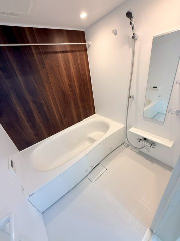 ラ　クラルテ　ｂの浴室