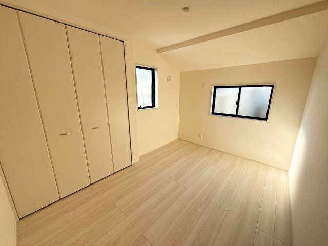 【洋室】 | 川越市扇河岸　新築一戸建住宅　全1棟　(ふじみ野店) | 洋室5.83帖