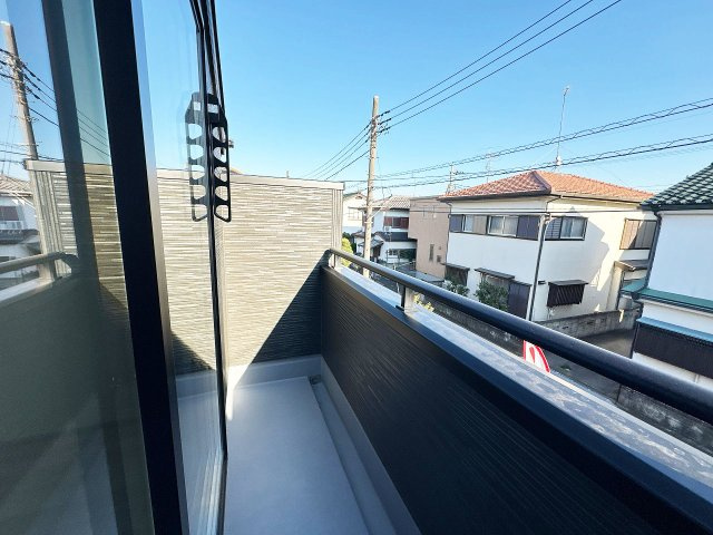 【バルコニー】 | 川越市扇河岸　新築一戸建住宅　全1棟　(ふじみ野店) | 南向きバルコニーで陽当り良好