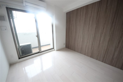 【洋室】 | アドバンス西梅田ラシュレ