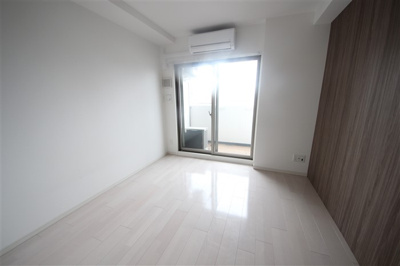 【洋室】 | アドバンス西梅田ラシュレ