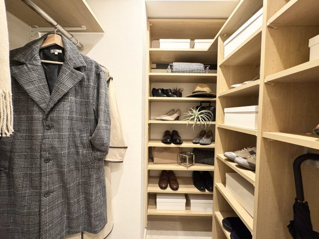 恵比寿ガーデンテラス壱番館の収納|シューズインクローゼット