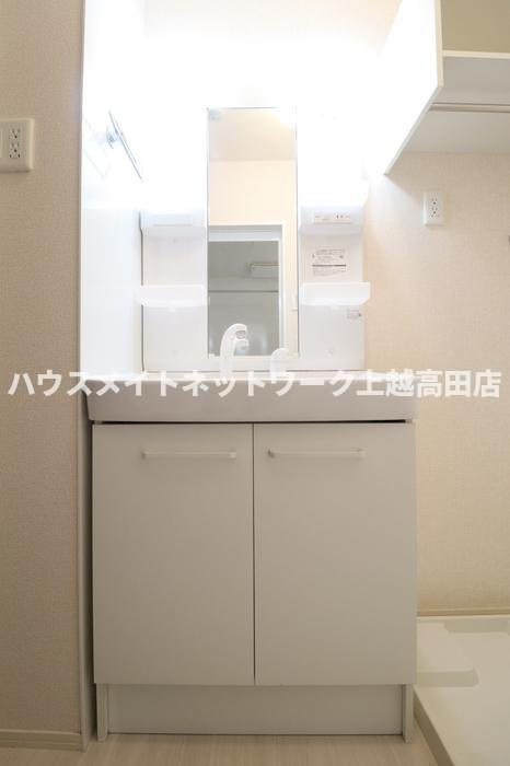 グレーシアの独立洗面台|洗髪洗面化粧台