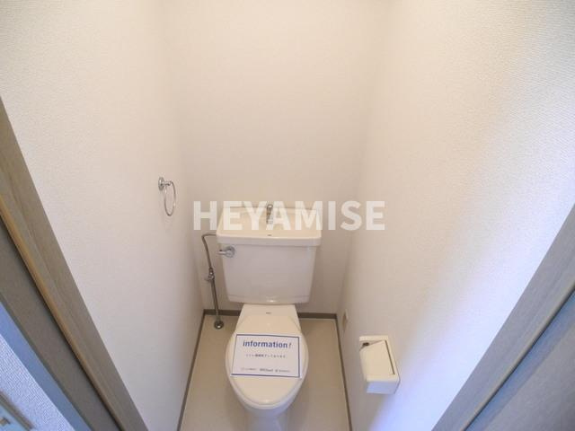 ハイカムール間瀬貝Bのトイレ|※別部屋