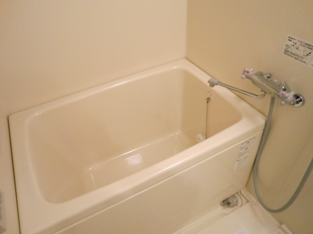 クレール十三の浴室