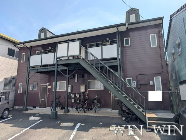 コーポラス青山の外観