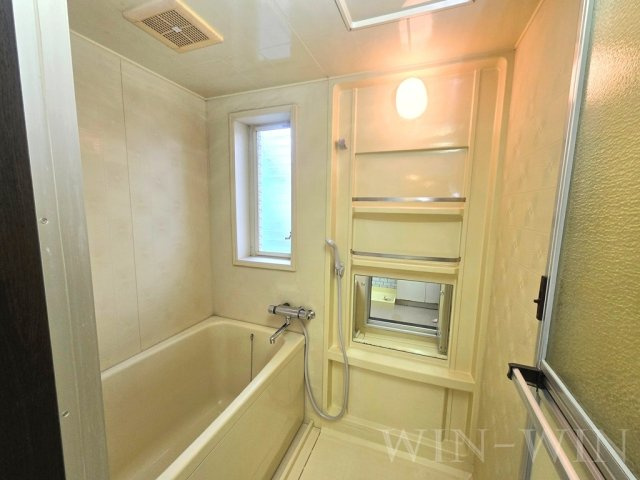 コーポラス青山の浴室