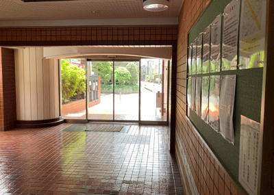 【内装】 | スターハイツ相模大野駅前 | 共用部分は、一棟の建物に住む区分所有者全員が共同で所有するとし、共用部分の管理、補修などは、区分所有者で形成される管理組合が行います。個人の判断で勝手に変更することはできませんので覚えておきましょう。
