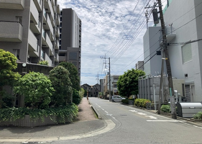 【展望】 | スターハイツ相模大野駅前 | 眺望の良さを楽しめるダイニングキッチンで家族団らんの時間を過ごしてはいかがでしょうか。バルコニーから見える景色を家族で眺める時間は、時間が経つのを忘れてしまいそうですね。是非、現地を見に行きましょう！