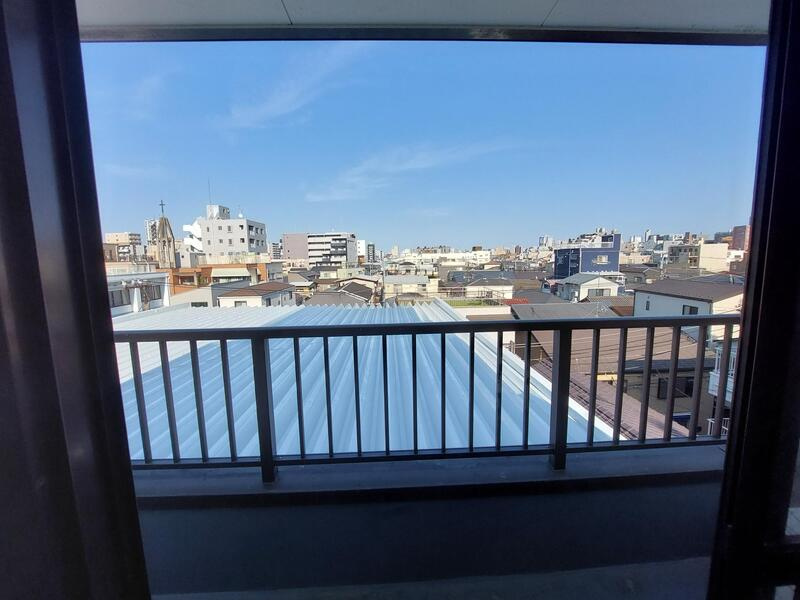 亀戸510ビルのバルコニー
