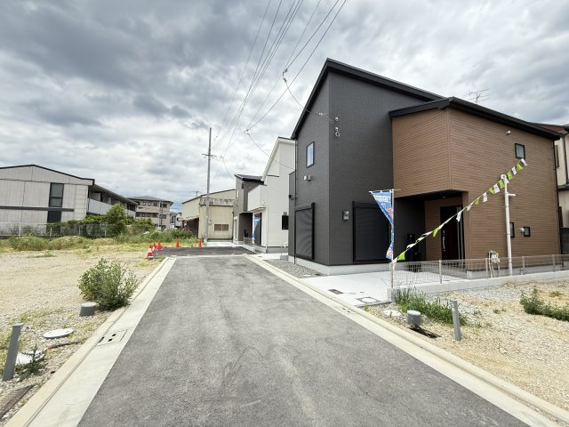 福田23-1期の前面道路含む現地写真