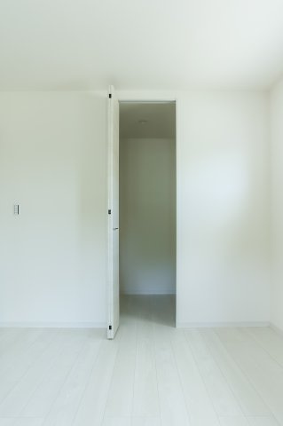 【洋室】 | リーブルガーデン合志市竹迫　1号棟