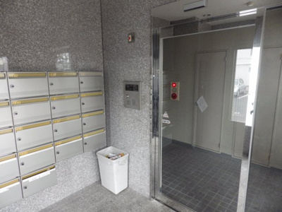 【エントランス】 | ブルーボンネット