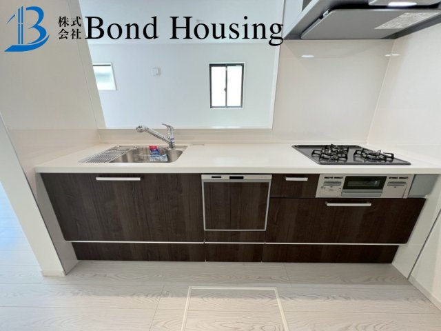 小中学校徒歩10分以内　霞ヶ丘3期1棟　新築戸建のキッチン