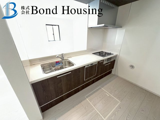 小中学校徒歩10分以内　霞ヶ丘3期1棟　新築戸建のキッチン