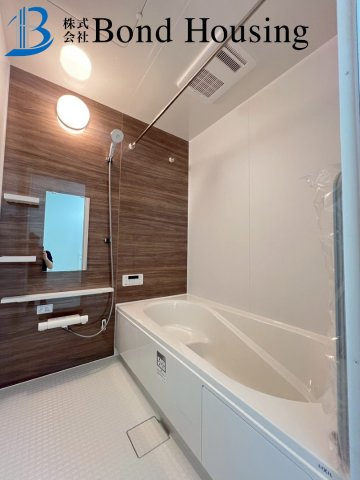 小中学校徒歩10分以内　霞ヶ丘3期1棟　新築戸建の浴室