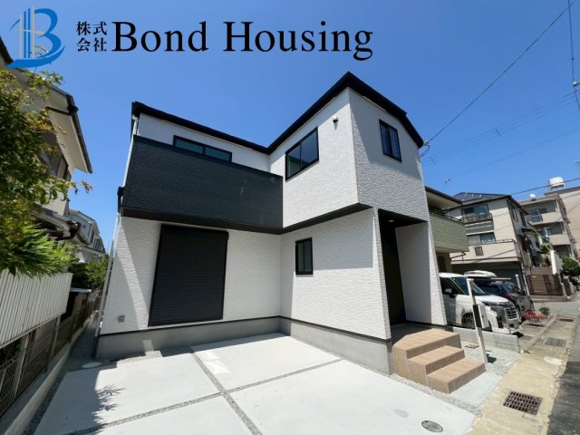 小中学校徒歩10分以内　霞ヶ丘3期1棟　新築戸建の外観