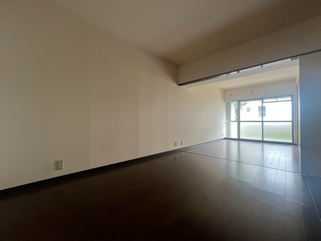 マンション塚口の居間・リビング|居間です