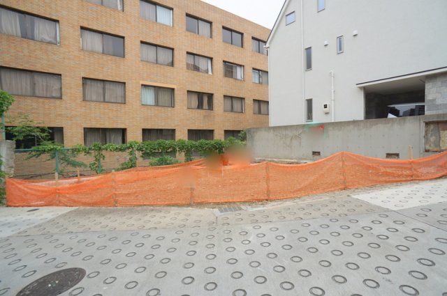西麻布３　土地の外観|☆六本木ヒルズまで徒歩6分
☆大使館が建ち並ぶ閑静な住宅地
☆笄公園ほど近く