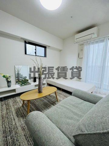 仲介手数料0円！！ブランシエスタ泉の居間・リビング