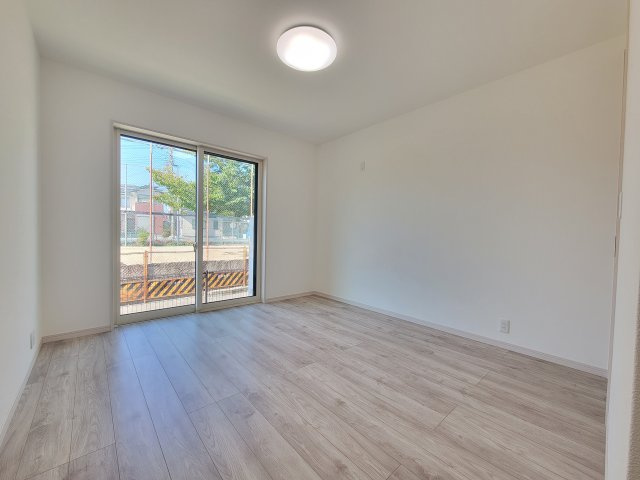 秋月1区画(93-37・93-38)・新築戸建の洋室