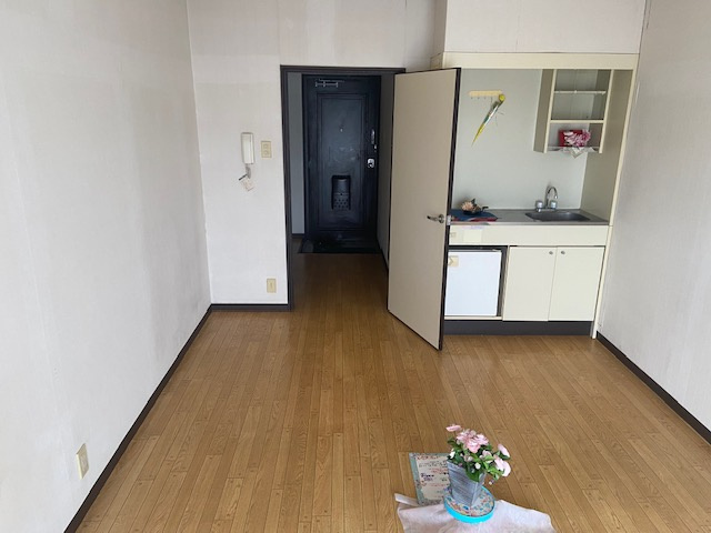 ラ・フラタニテの洋室